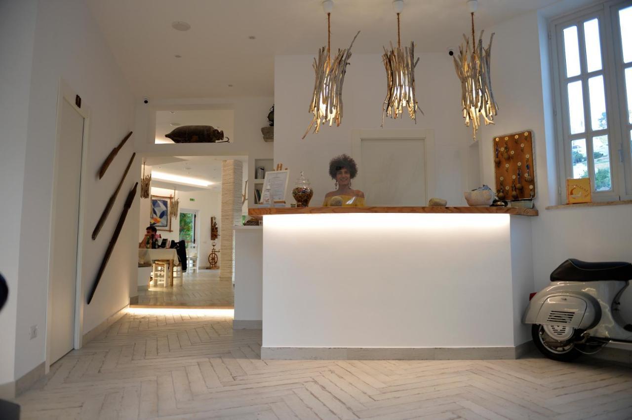 Piccolo Hotel Luisa Ponza Buitenkant foto